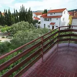Rajna Apartamento