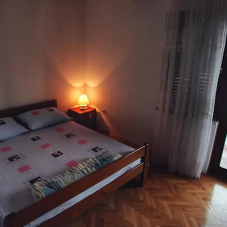 Rajna Apartmán