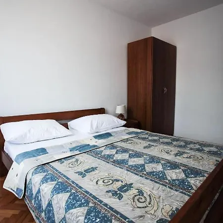 Rajna Apartmán *