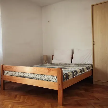 Rajna Apartmán *