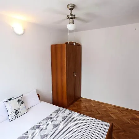 Rajna Apartmán *