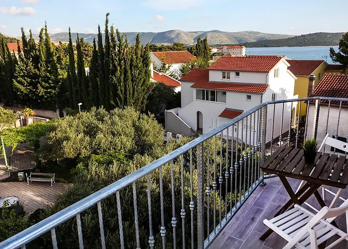 아파트 Rajna 자보리치