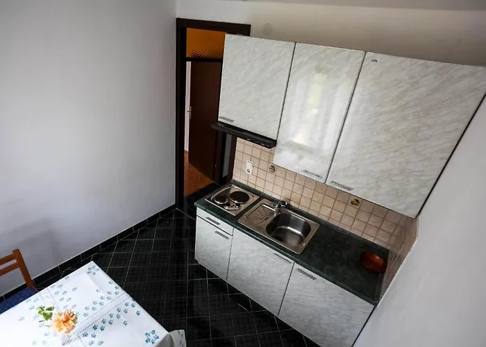 아파트 Rajna 자보리치